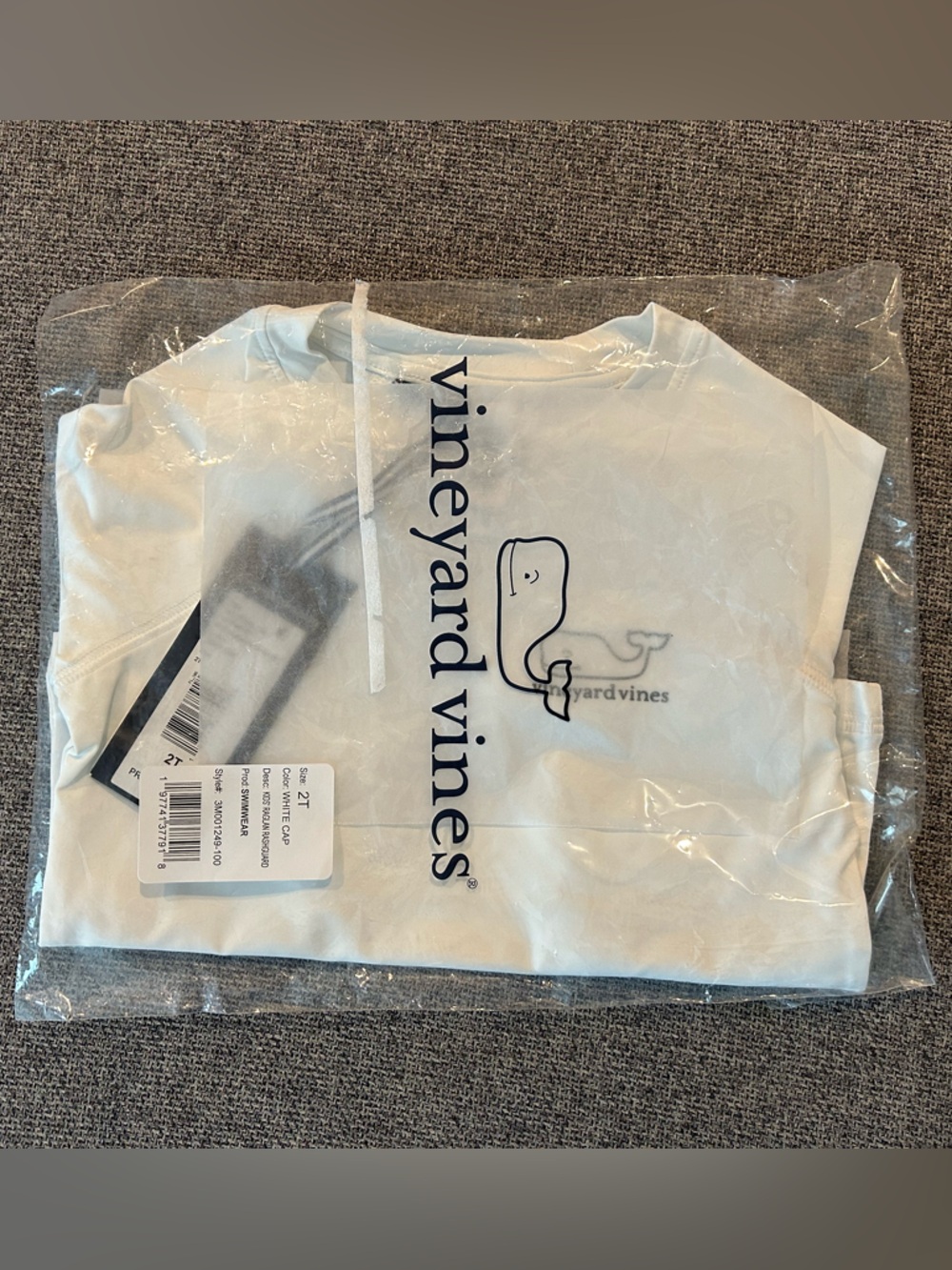Vineyard Vines Toddler white rashguard NWT/unopened, sz 2T